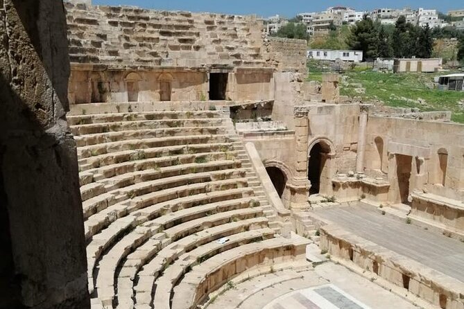 1 Day Tour to Amman Jerash and Ajloun castle - The One-Hour Drive to Jerash