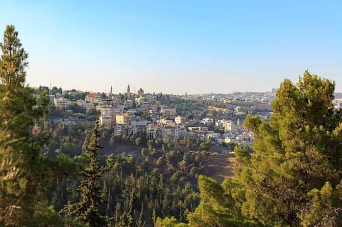 1-Night Private Jerusalem and Bethlehem Tour from Amman - Jerusalem’s Old City and its sacred center