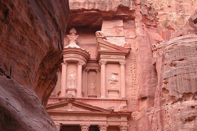2-Day Private Tour, Jordan Short Break - The long road to Petra and your overnight stay