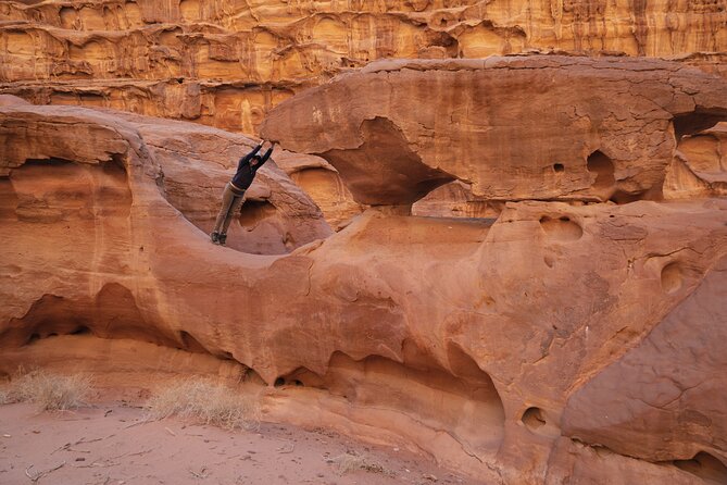 2 Days Guided Hiking Tour To Wadi Rum Jebal Al Hash - A night at the traditional Bedouin campsite