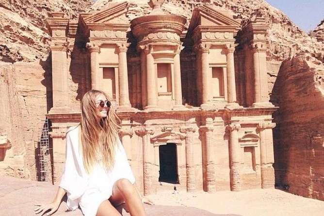 3-Day Private Tour, Explore Amman and Petra - Day 1: an easy arrival at Queen Alia Airport