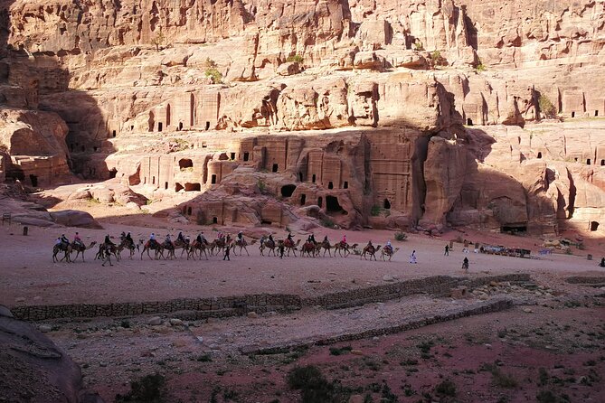 3-hour Private Guided Tour In Petra with hotel pick up. - Colonnaded Street and Qasr Al-Bint