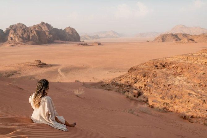 4 days Petra & Wadi Rum Tour from Aqaba Airport - Day 1: A simple arrival in Aqaba
