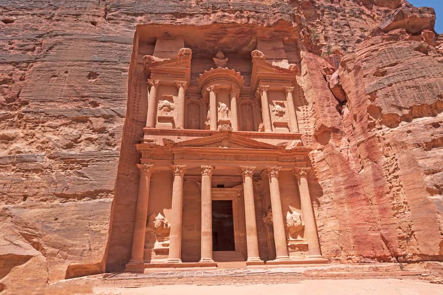 5-Day Private Tour from Amman: Petra, Wadi Rum & Dead Sea - Aqaba and the Dead Sea on day four