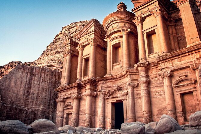 5-Day Private Tour in Jordan Ancient Adventure - Day 1: Amman from the Citadel to Abdali Boulevard