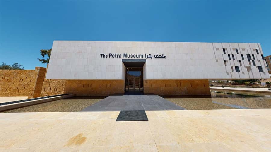 5 days :Amman& Dead Sea &Petra&wudi Rum& Madaba &Aqba - Who will like this Jordan itinerary?