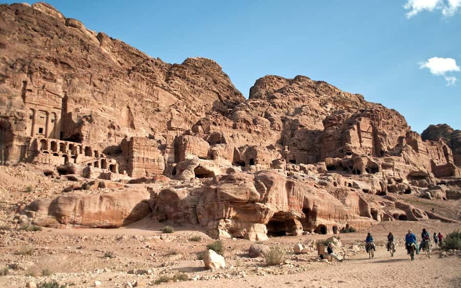 5 days :Amman& Dead Sea &Petra&wudi Rum& Madaba &Aqba - Day 1: Floating at the Dead Sea and driving south