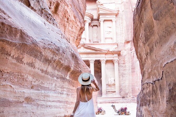 6 Days - 5 Nights Jordan Private Luxury Tour All Inclusive - Three hours among the columns at Jerash