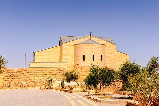 7-Night Best of Jordan Tour:Jerash, Dead Sea, Petra,Wadi Rum,and Aqaba Overnight - Day 3: Floating at the Dead Sea