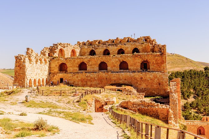 7-Night Best of Jordan Tour:Jerash, Dead Sea, Petra,Wadi Rum,and Aqaba Overnight - Day 6: A two-hour jeep ride through Wadi Rum