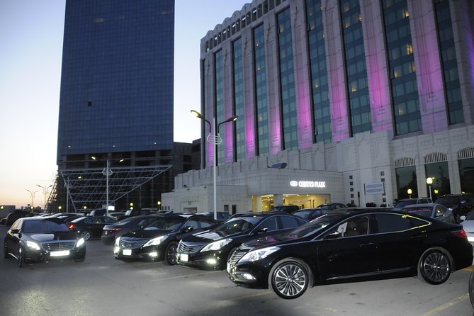 Airport pickup or drop off transfer from or to Amman city - The strongest part of the service: punctual, calm drivers