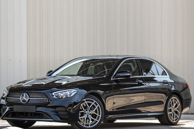 Amman Airport Luxury Private Transfer To Amman - A private ride into Amman in 45 to 60 minutes