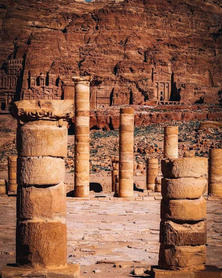 Amman: Amman, Jerash, Petra, Wadi Rum, Dead Sea 3-days Tour. - Day 3: Floating at the Dead Sea