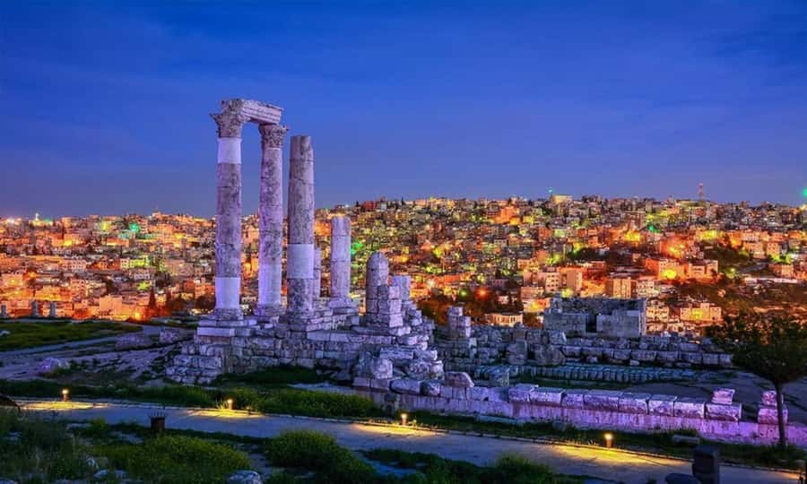 Amman City Walking Tour, Hidden Gems, Culture,History & Food - Downtown markets and everyday Amman