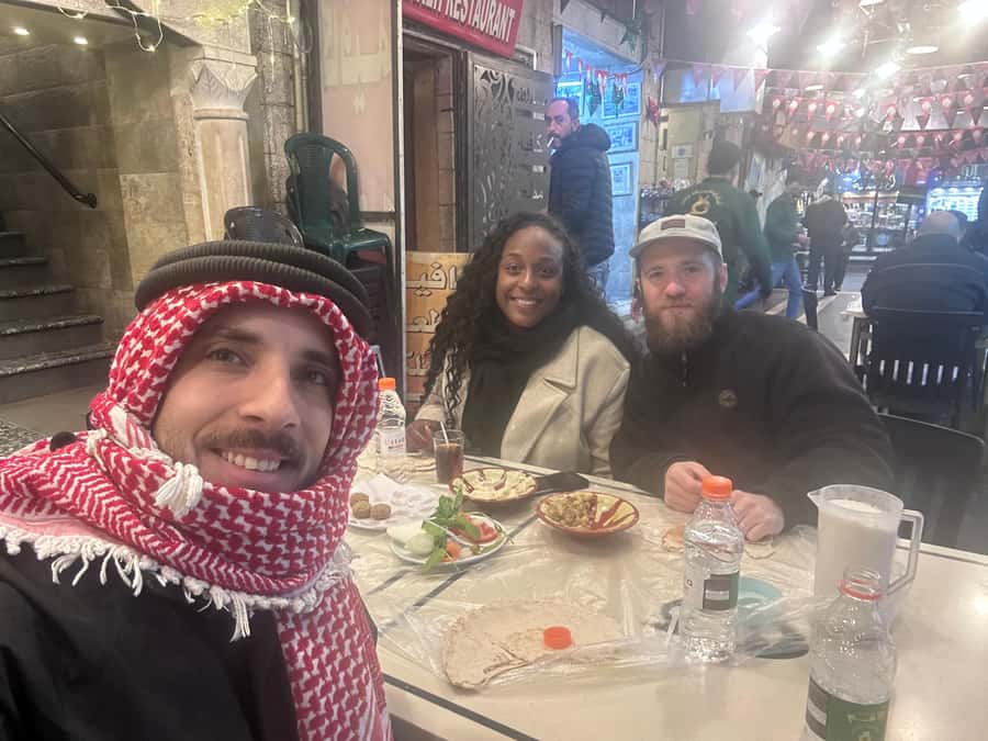 Amman: Guided Food Tour in Downtown - From family restaurants to quick street food