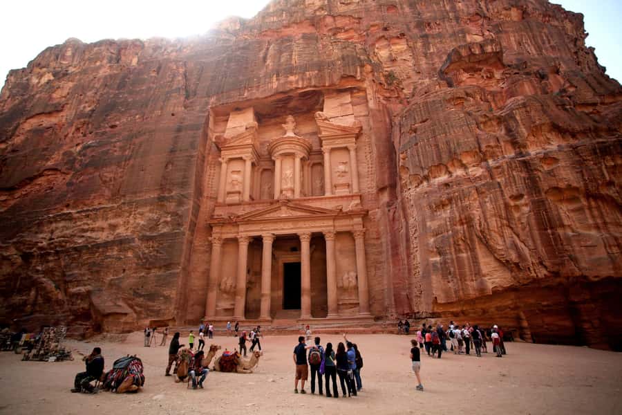 Amman: Private 2-Day Tour to Petra, Wadi Rum & Dead Sea - Food, guides, and the local side of the trip