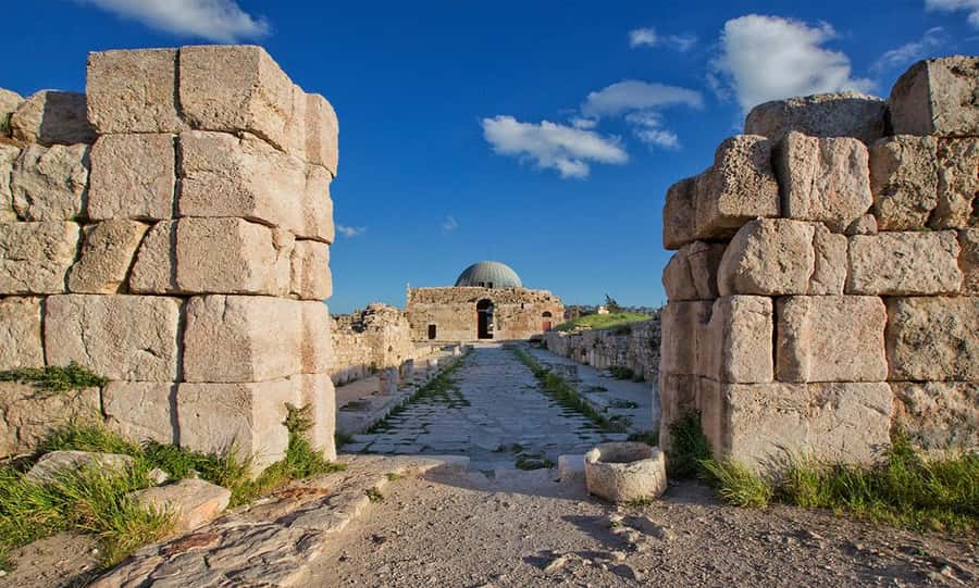 Amman Sightseeing Private Tour with Additional Options - The Roman Amphitheater and Hashemite Plaza