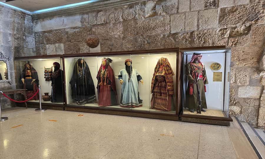 Amman Sightseeing Private Tour with Additional Options - King Abdullah Mosque and the modern capital