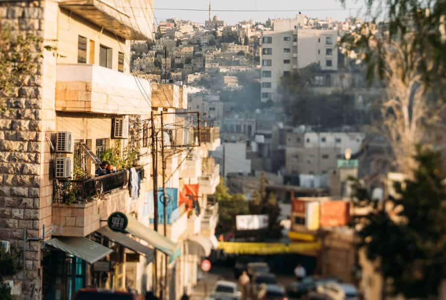 Amman Walking Tour: Hidden Gems, Culture & Street Food - Starting at Abdali Mall and meeting modern Amman