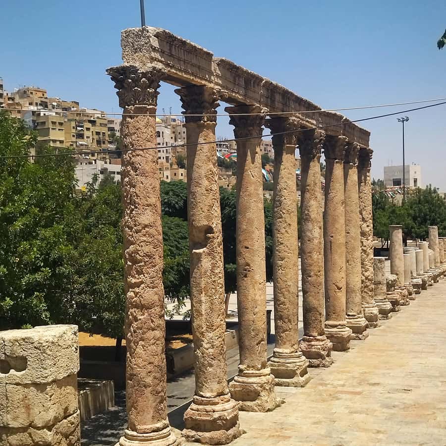 Amman Walking Tour: Hidden Gems, Culture & Street Food - What the guide adds to the route