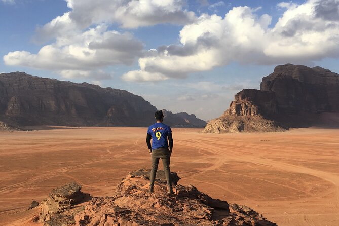 Best of Wadi Rum | Full day jeep tour + overnight in bedouin camp | Pack all-in - Sunset, dinner, and the Bedouin camp