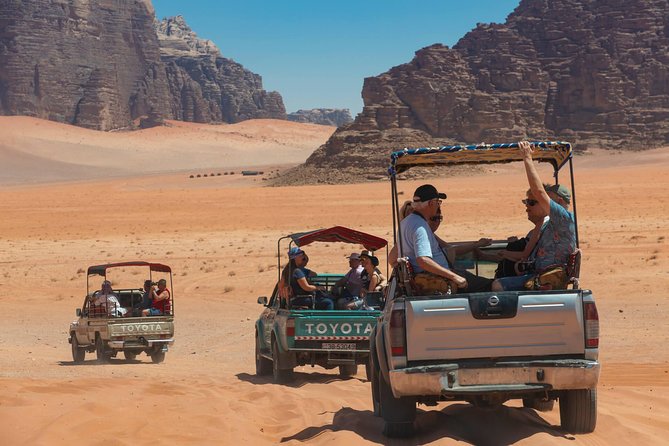 Best of Wadi Rum | Full day Jeep tour + Sleep under the stars | Pack all-in - Sunset is the day’s natural finale