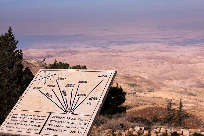 Classic 6 Days Jordan Tour without Hotels - Floating at the Dead Sea