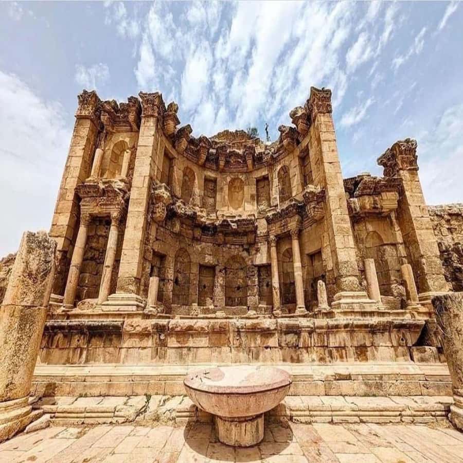 Day Tour Jerash and Amman City Tour From Amman - The Amman Citadel and its hilltop view