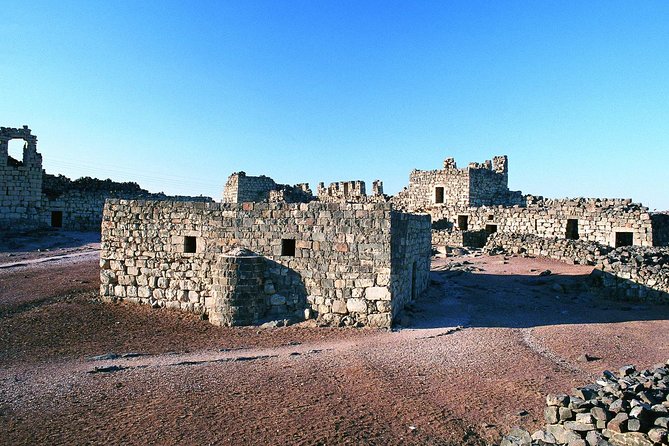 Day Tour To Desert Castles & Cave of the Seven Sleepers - Qasr al-Kharrana and an architectural mystery