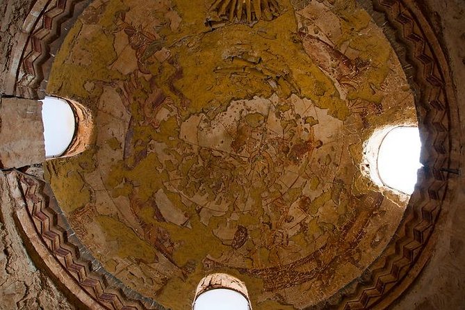 Day Tour To Desert Castles & Cave of the Seven Sleepers - What your private vehicle adds to the day
