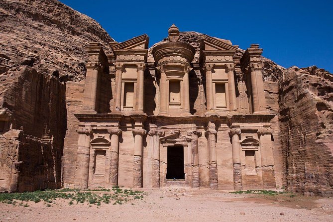 Day Tour To Petra From Dead Sea or Queen Alia Airport - Entering Petra through the Siq