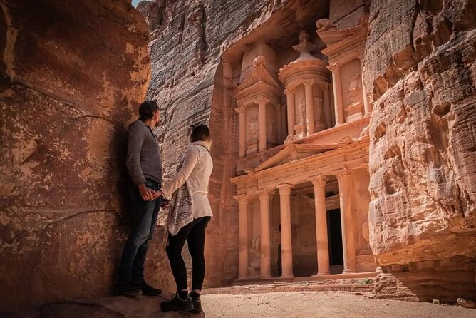 Dead Sea Private Transfer To Petra - A Private Ride Instead of a Taxi Search