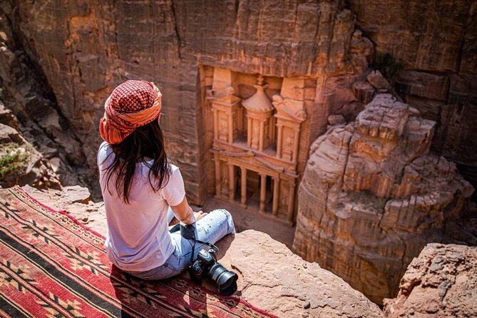 Dead Sea to Petra (private car) - Comfort on board, including water and WiFi
