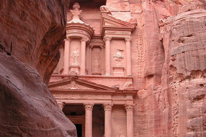 Départ Garanti Francophone (GIR) SAMEDI - SAMEDI - Little Petra and a night under Wadi Rum’s desert sky