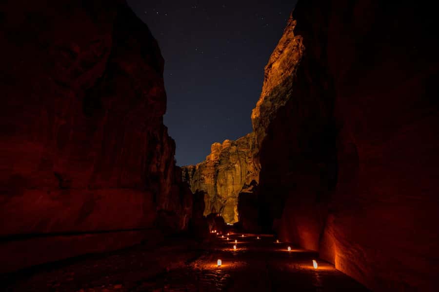 Discover the wonders of Jordan on a private day trip - A morning departure from Amman