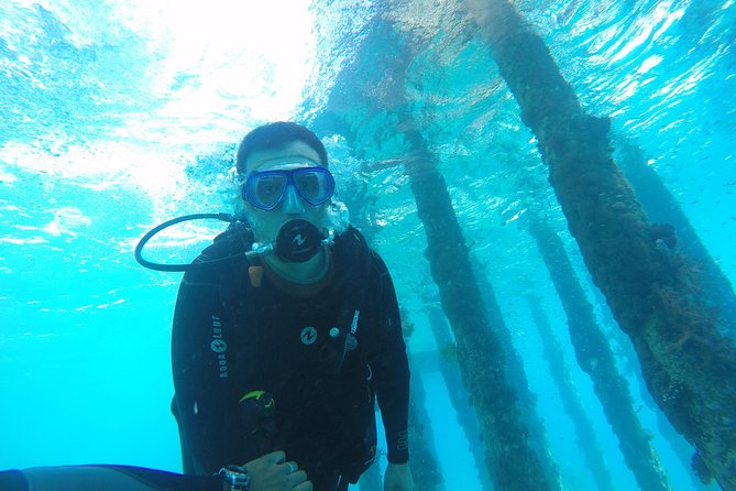 DSD "Discover Scuba Diving" (Min Age 10 Years) - A six-hour booking with a 1.5-hour core lesson