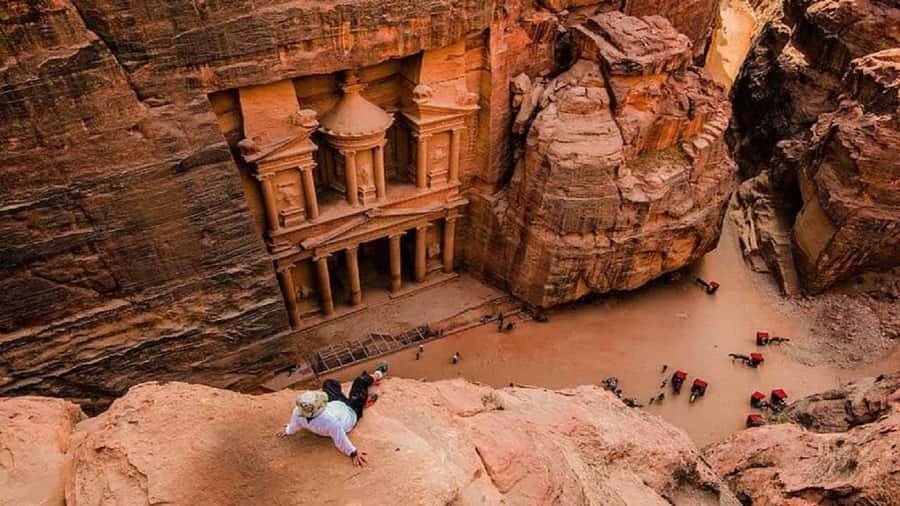 Fom Dead sea / Swemeh: Private Day Tour to Petra & Wadi Rum - Should You Book the Petra and Wadi Rum Tour?