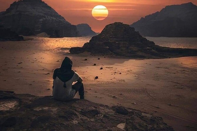 From Amman : 2 days Private Tour Petra, Wadi rum and Dead sea - The two-hour Jeep safari on Day 2