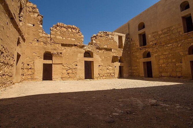 From Amman: Full-Day tour Amman city tour and desert castles - What the private vehicle adds