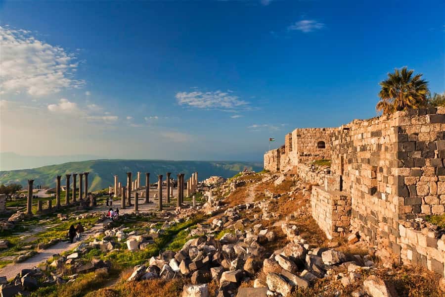 From Amman: Jerash, Ajloun Castle or Umm Qais Private Tour - Umm Qais and the view across several borders