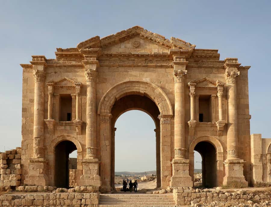 From Amman: Jerash, Ajloun Castle or Umm Qais Private Tour - Choosing the right route