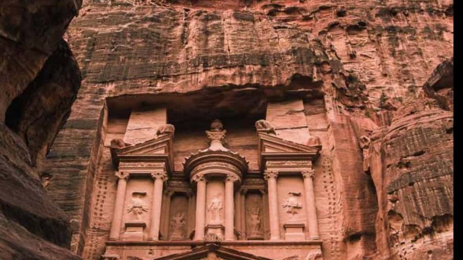 From Amman: Petra, Wadi Rum & Dead Sea 2 days private tour - Shobak Castle adds a useful first stop