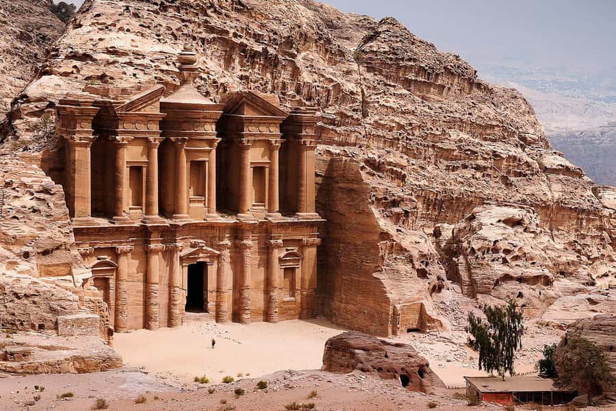From Amman: Petra, Wadi Rum & Dead Sea 3-Day Tour - Wadi Rum shifts the mood from ruins to open desert