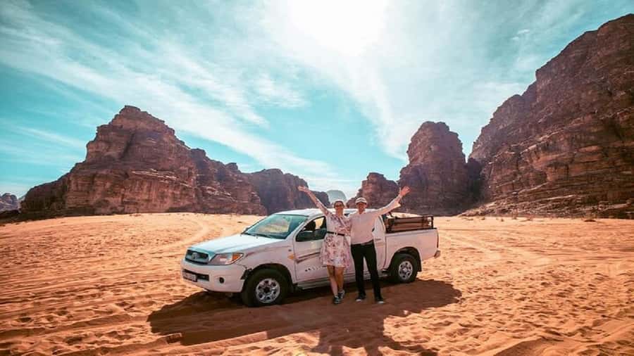 From Amman: Petra & Wadi Rum Private or group Day Tour - The practical packing list