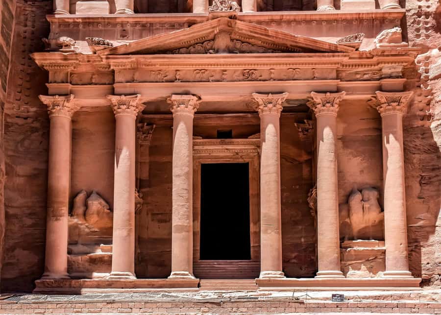 From Amman: Private full Day Tour to Petra & little Petra - Little Petra, a smaller site with its own character