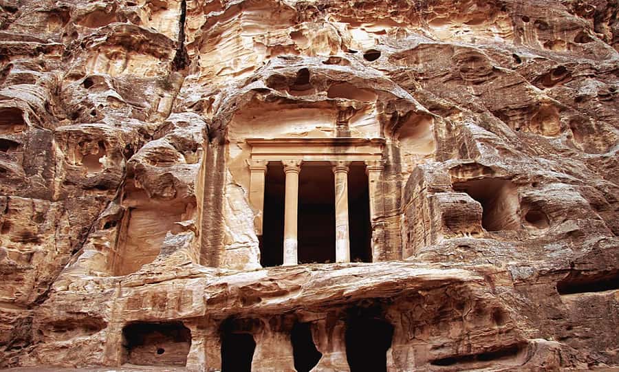 From Amman: Private Petra Day Trip with Guide - Key points before you book