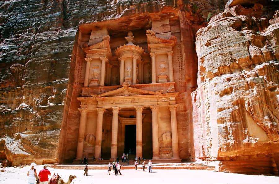 From Aqaba: Private Day Tour to Petra - Entering Petra through the Siq