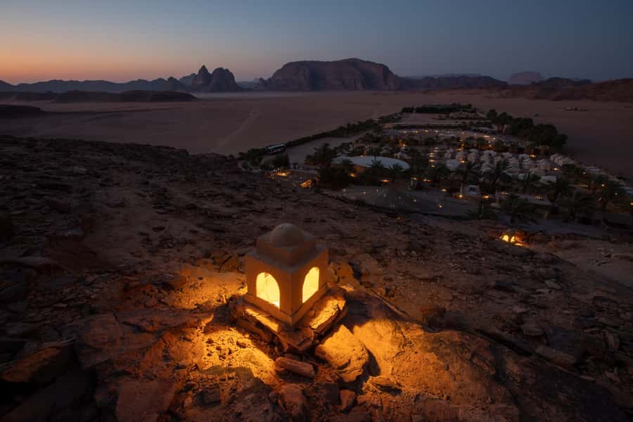 From Eilat, Jerusalem, Tel Aviv: Petra & Wadi Rum 3-Day Tour - Transport, guides, and the group experience