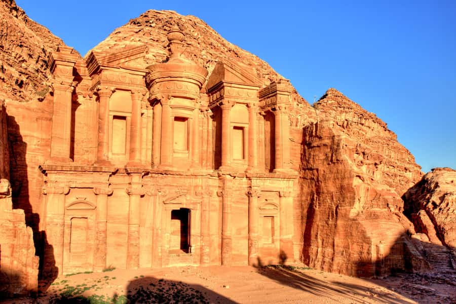 From Eilat: Petra Ancient City Tour and Buffet Lunch - The desert road toward Wadi Rum and Petra