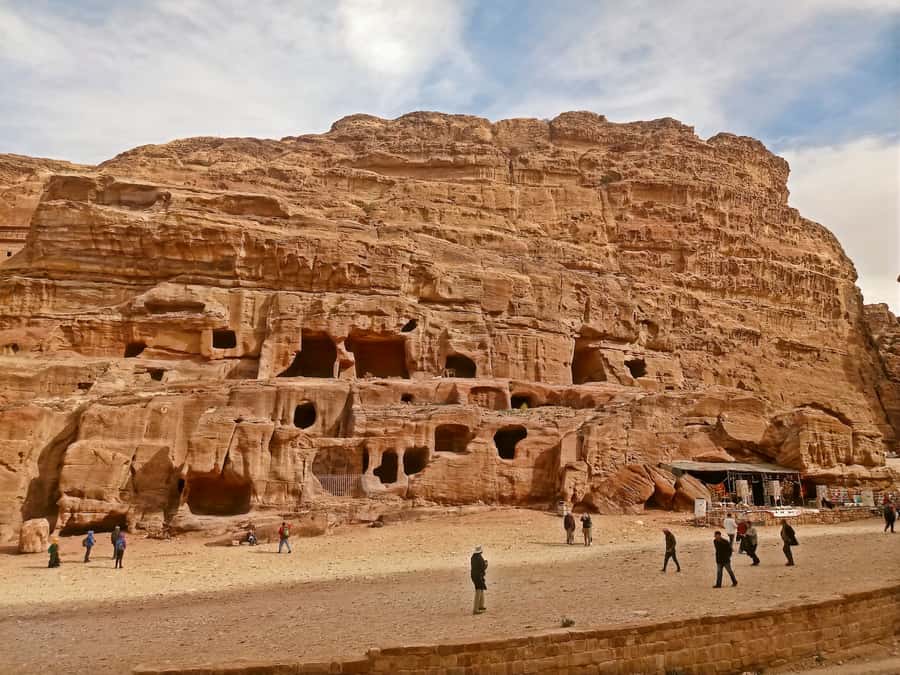 From Eilat: Petra Guided Full-Day Trip with Lunch - What you will miss on a one-day visit
